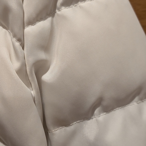 Tan/Cream Color Quilted Coat with Faux Fur Trim, Jones New York, Size XL - Picture 8 of 9